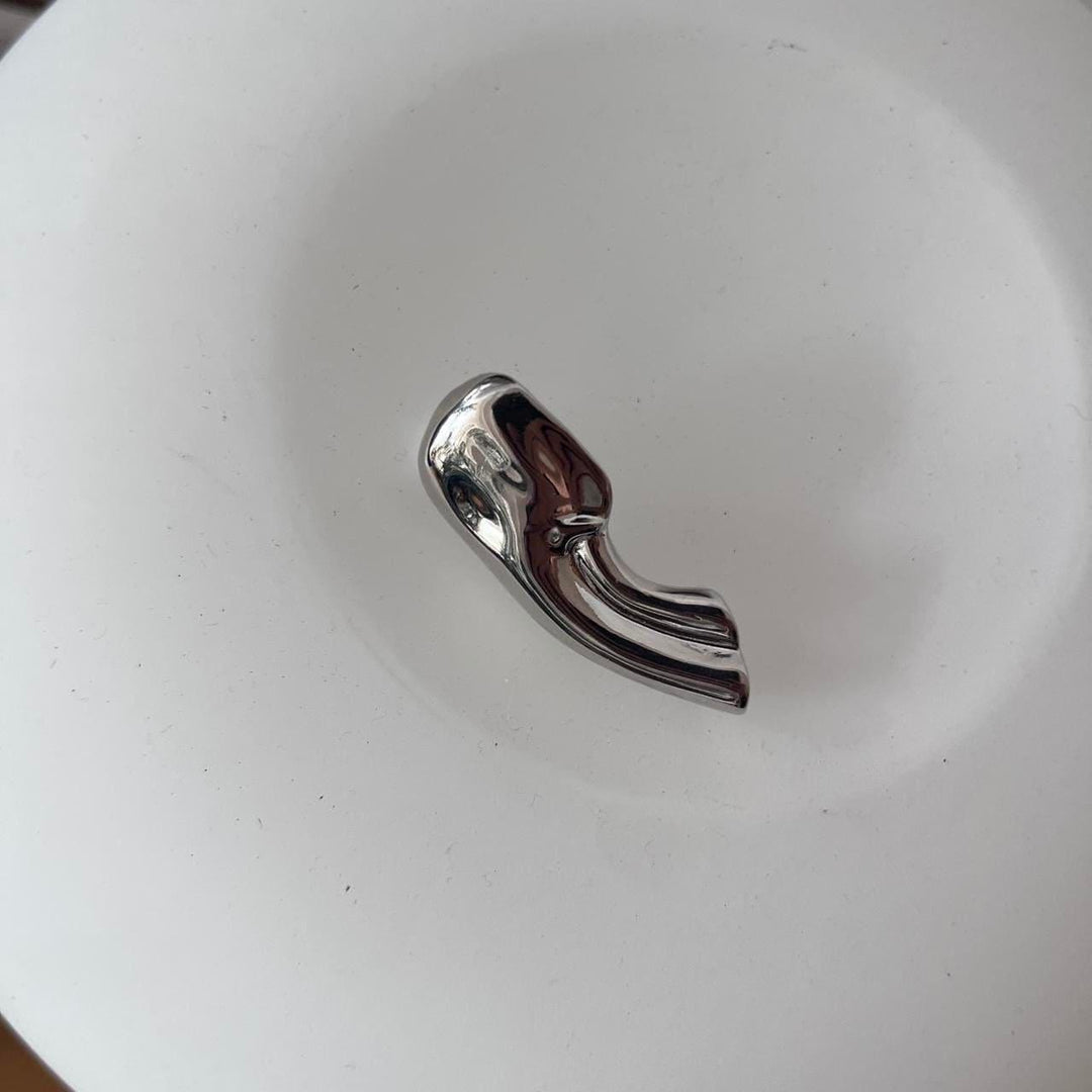 Silver ear lobe cuff earring (1 pc)