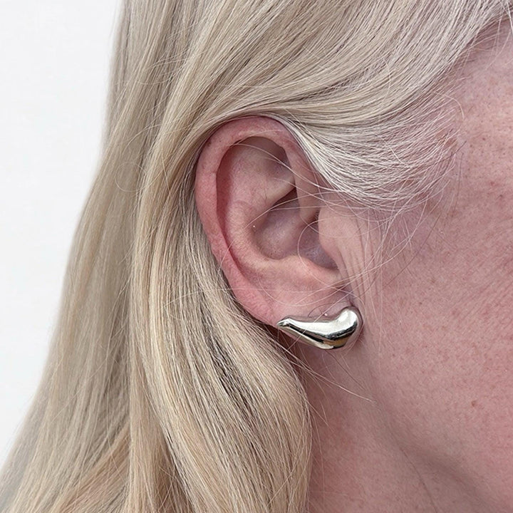 Silver earlobe cuff earrings