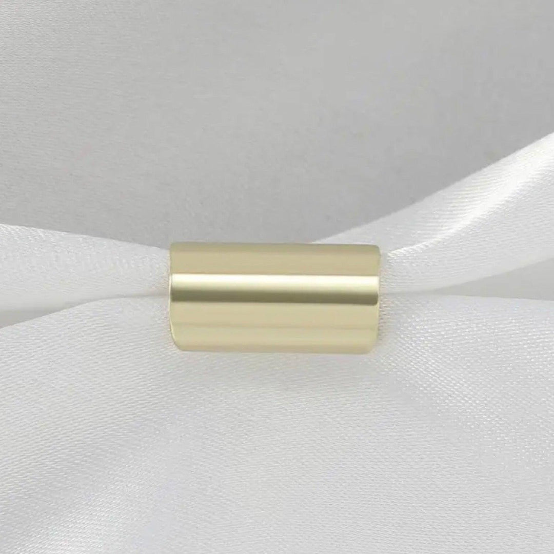 Gold earlobe cuff earring one piece