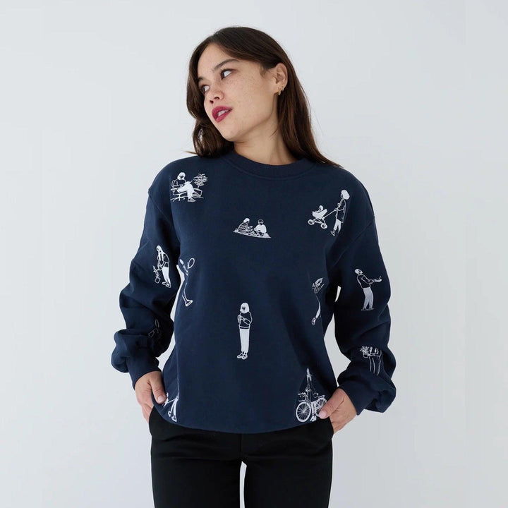 Navy heavyweight jumper with people embroidery