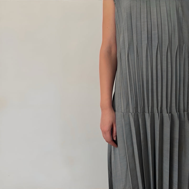 Grey Accordion Layer Pleated Midi Dress
