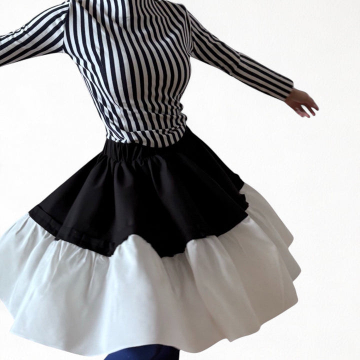 Black white cloché pleated skirt with ruffles