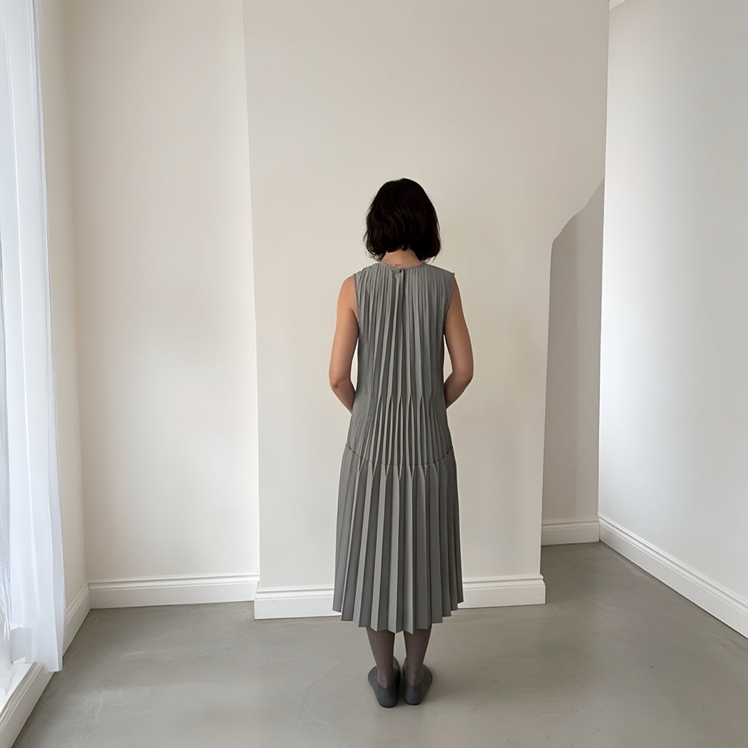 Grey Accordion Layer Pleated Midi Dress