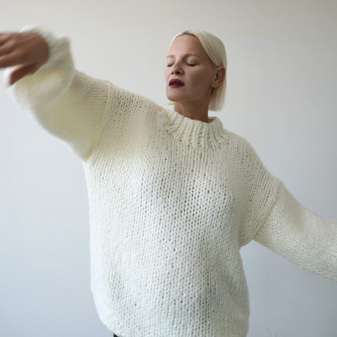 Beige wool chunky knit oversized jumper