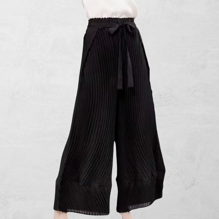 Black accordion pleated wide leg culottes