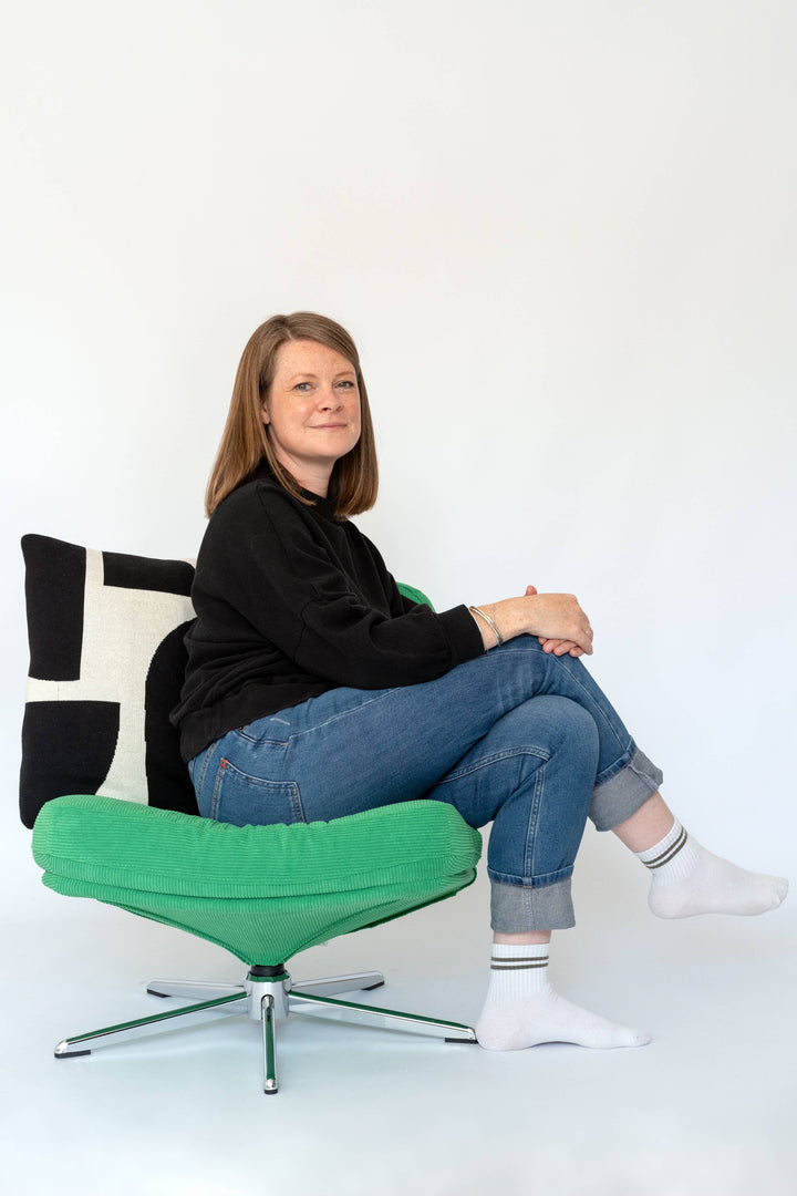 Cotton Knit Throw Pillow Cushion Cover in Bruten Mono