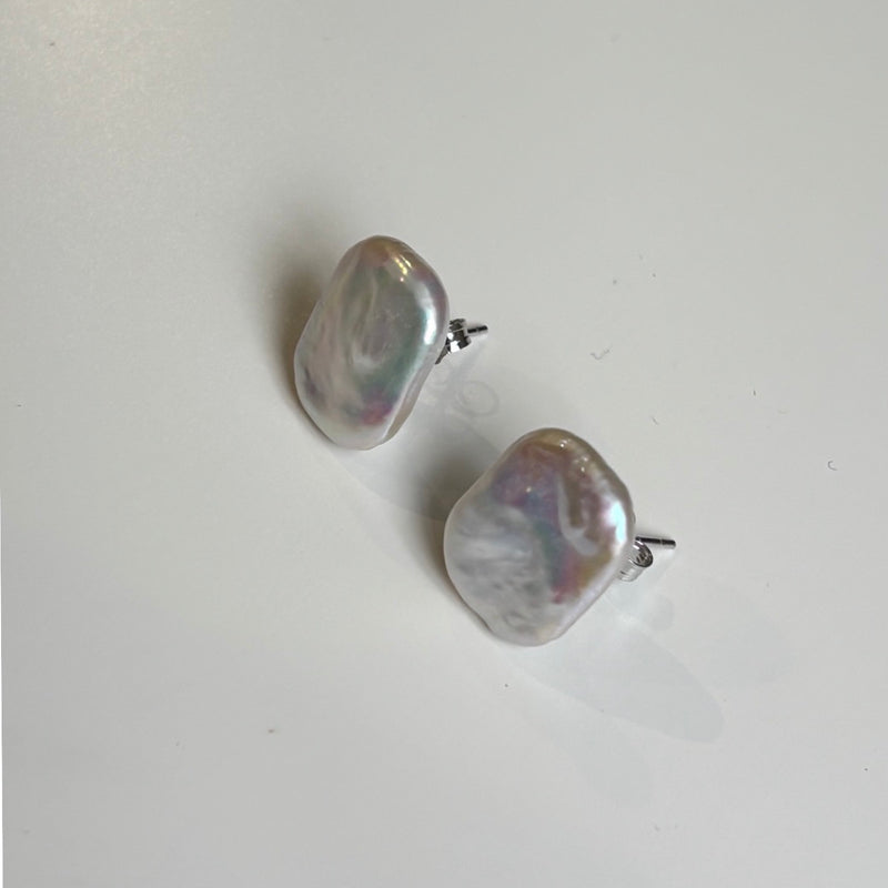 Freshwater Pearl Stud Earrings