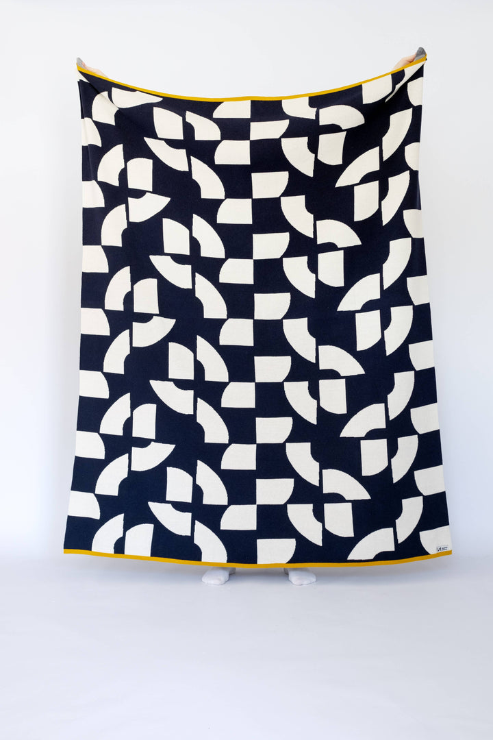 Cotton Knit Throw Blanket: Deko Navy