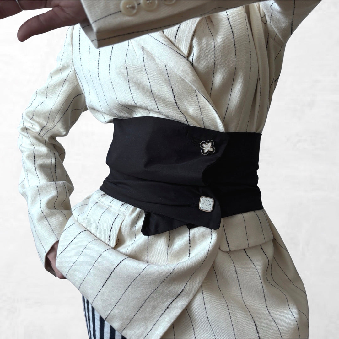 Black wide asymmetrical belt with mix buttons