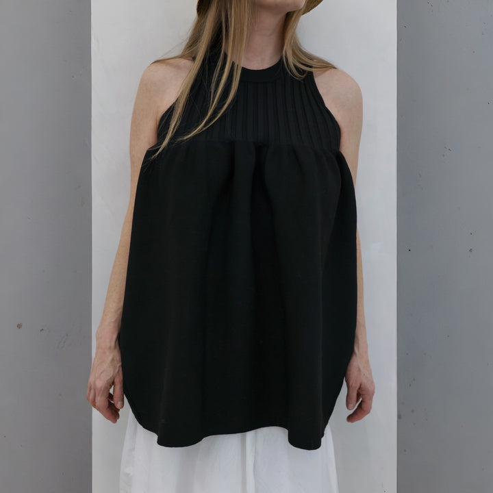 Black Knitted Halter Top With Ruffle