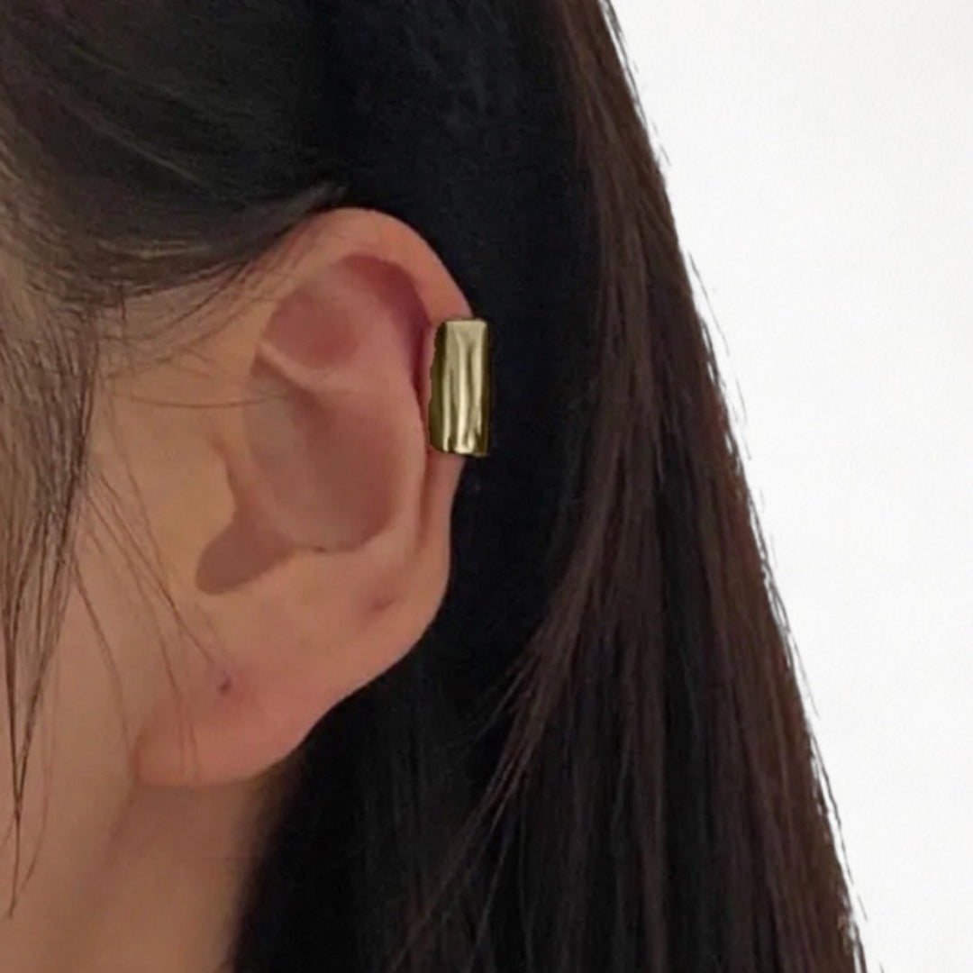 Gold earlobe cuff earring one piece