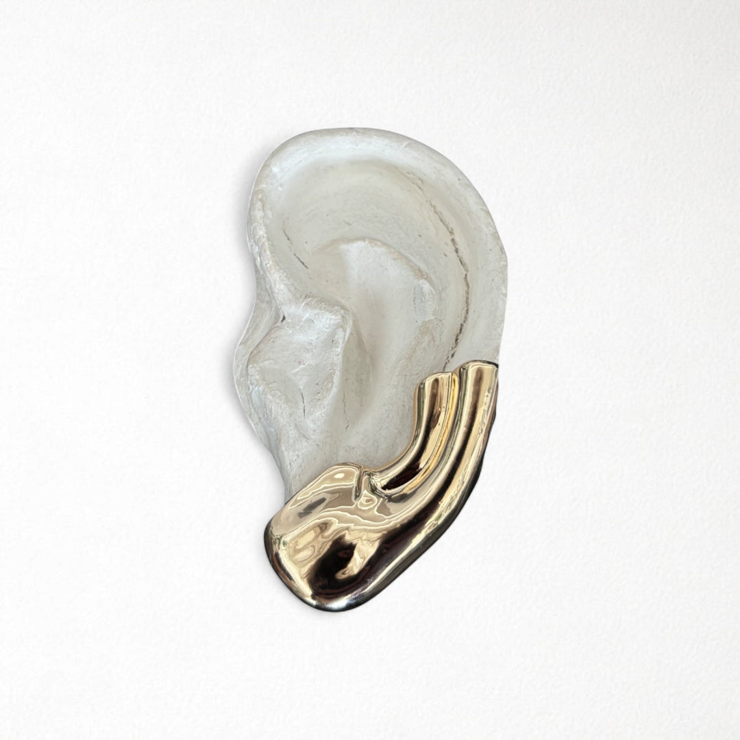 Gold ear cuff earring (1 pc)