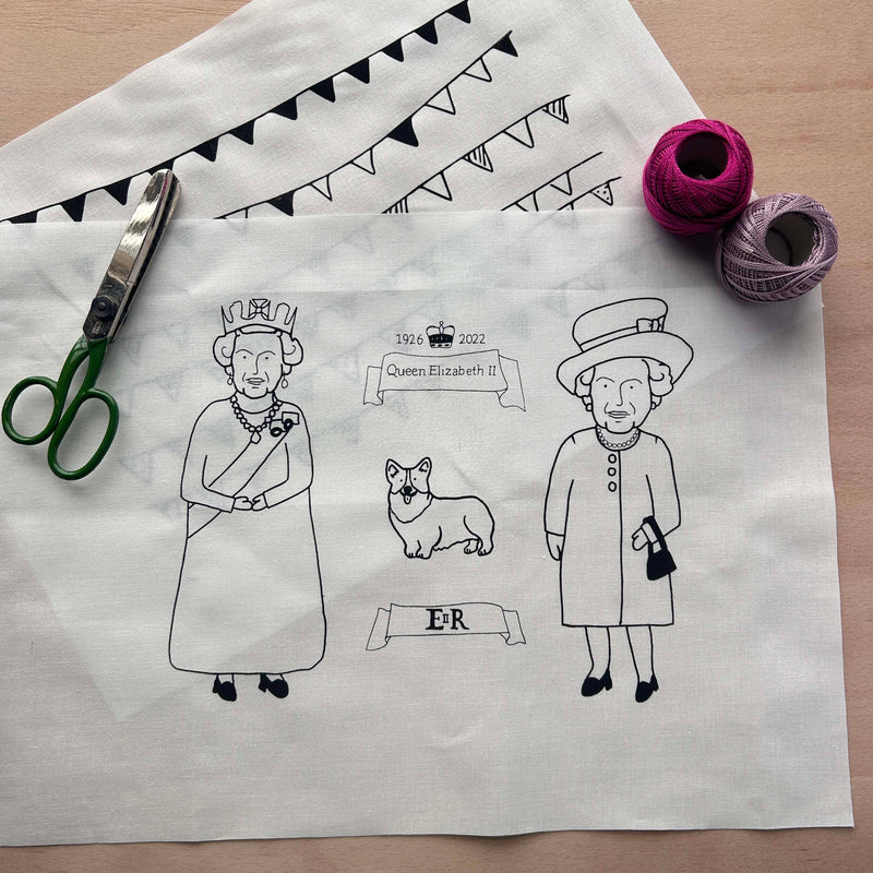Fat Hen And Flo Sew Your Own Queen Cushion Kit Queen Elizabeth II