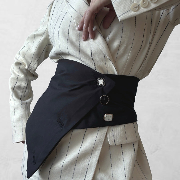 Black wide asymmetrical belt with mix buttons