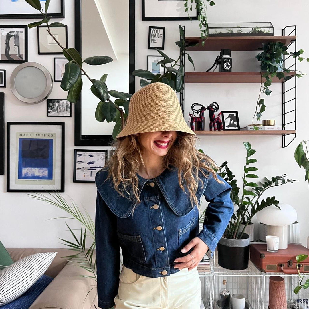 Blue cropped denim jacket with oversize peter pan collar