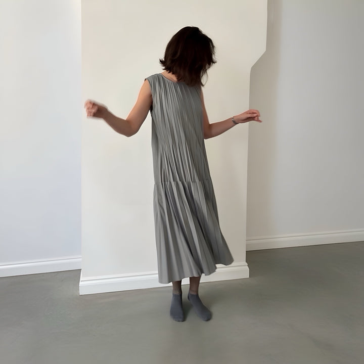Grey Accordion Layer Pleated Midi Dress