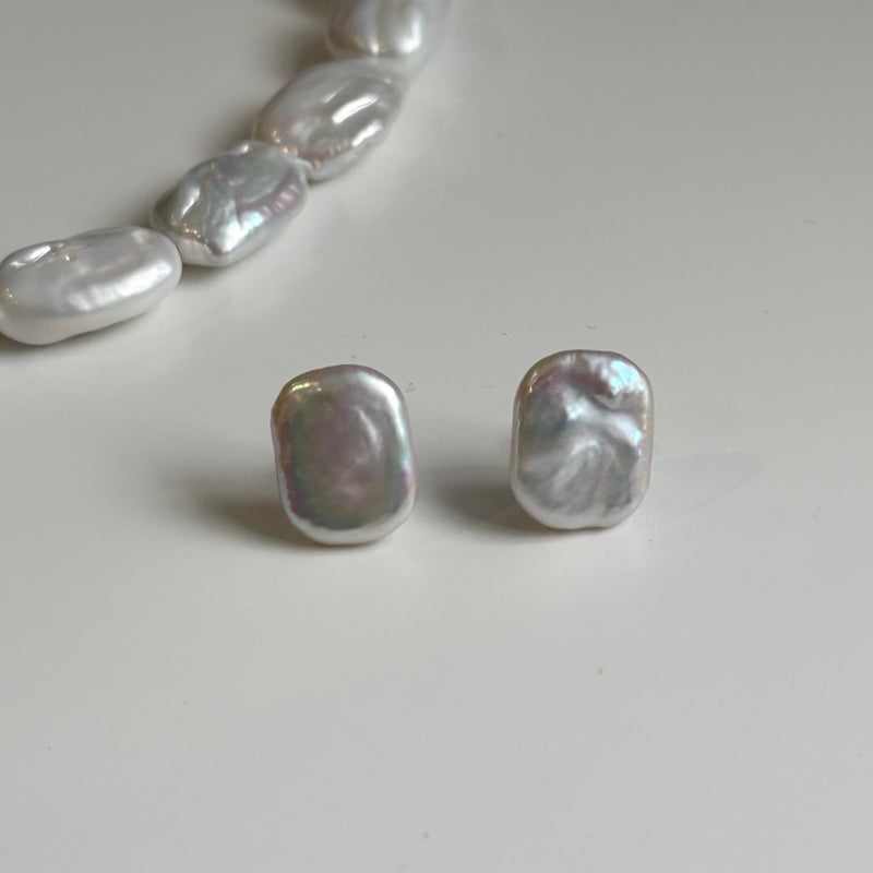 Freshwater Pearl Stud Earrings