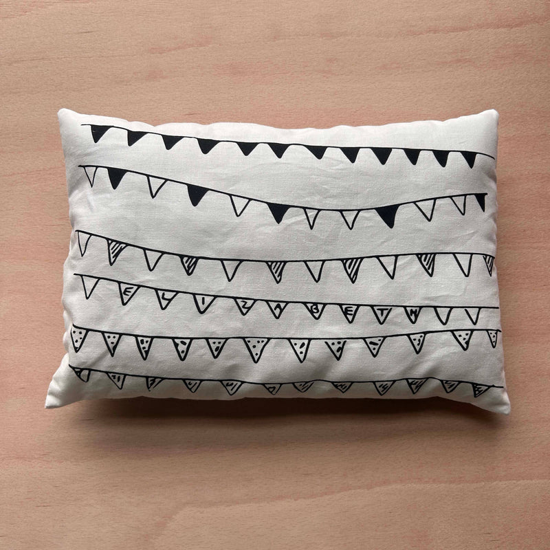 Fat Hen And Flo Sew Your Own Queen Cushion Kit Queen Elizabeth II