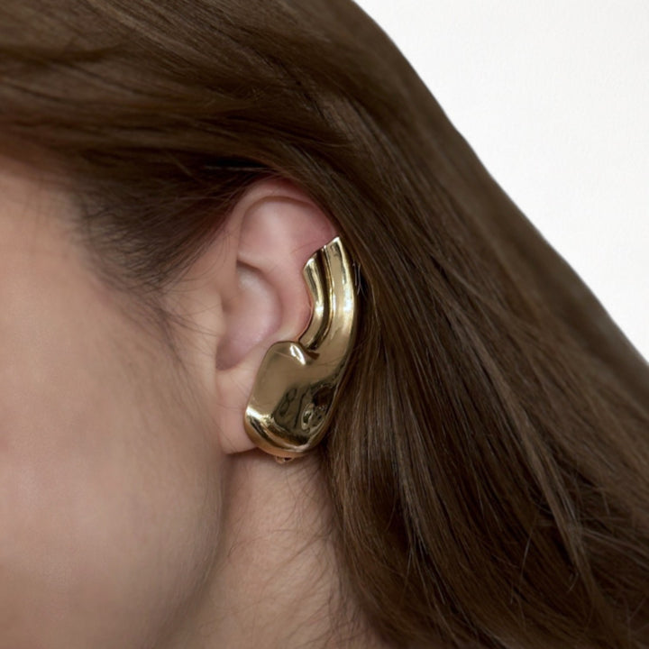 Gold ear cuff earring (1 pc)