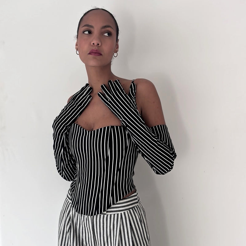Black Pinstripes Sweetheart Corset With Long Gloves