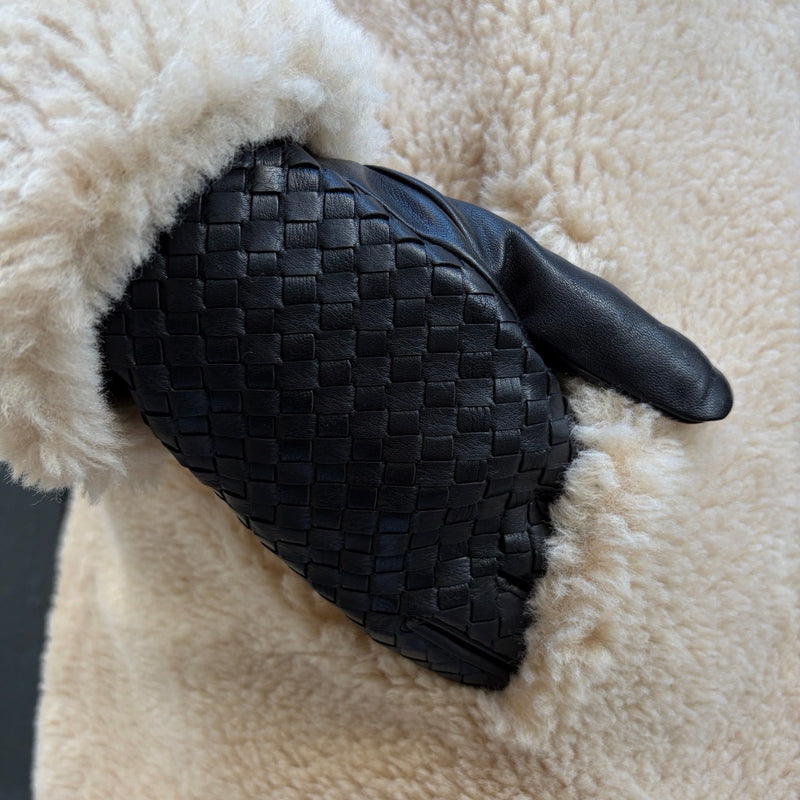 Black Woven Leather Short Gloves