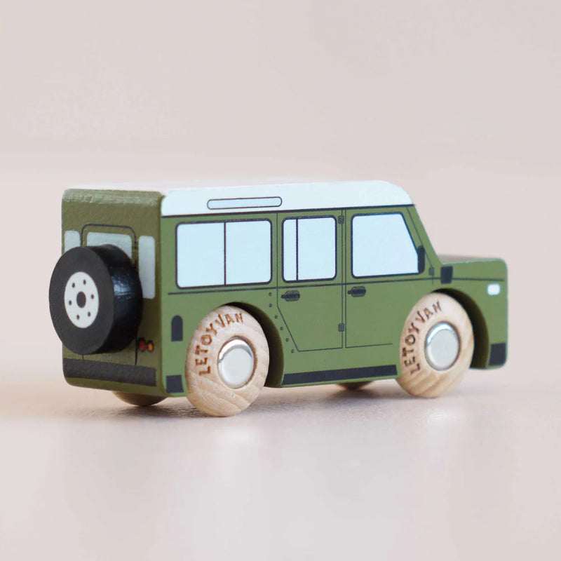 Le Toy Van No. 27 GT150 Archie Land Rover