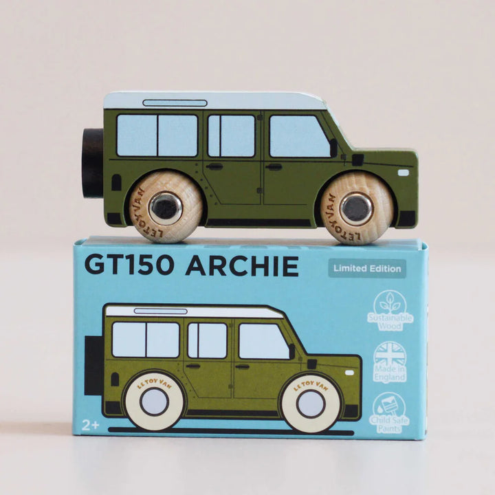 No. 27 GT150 Archie | Land Rover - by Le Toy Van