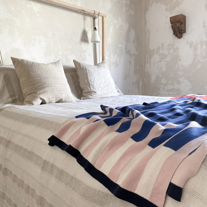 Sophie Home Studie Navy Throw