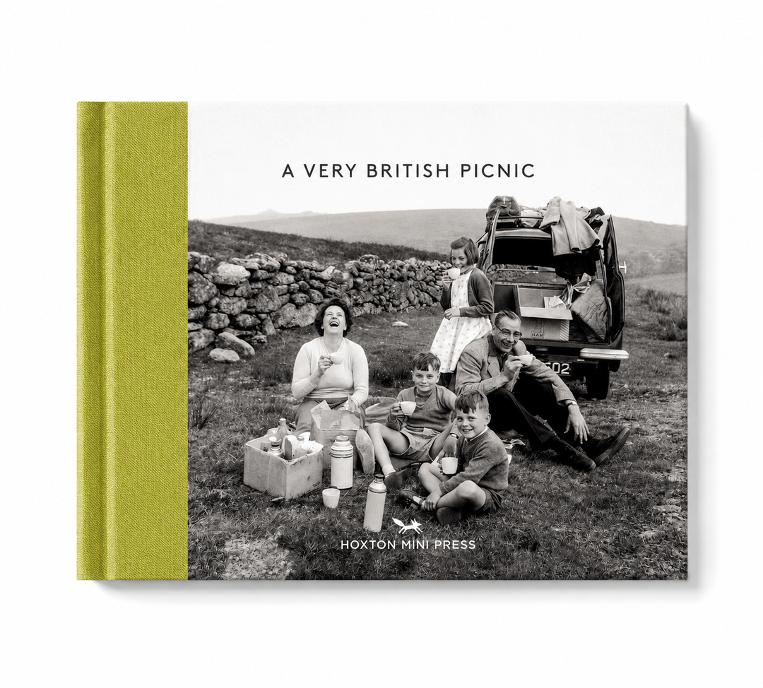 A Very British Picnic (Book 11: Vintage Britain)