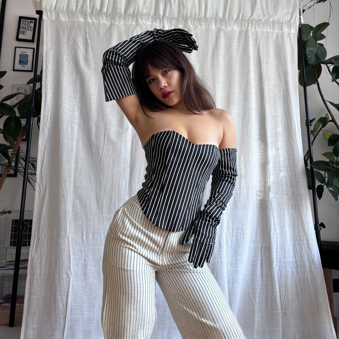 Black pinstripes sweetheart corset with long gloves