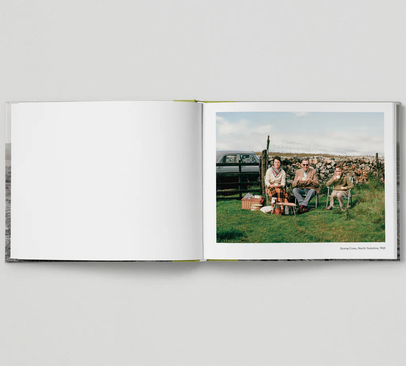Hoxton Mini Press A Very British Picnic (Book 11: Vintage Britain)