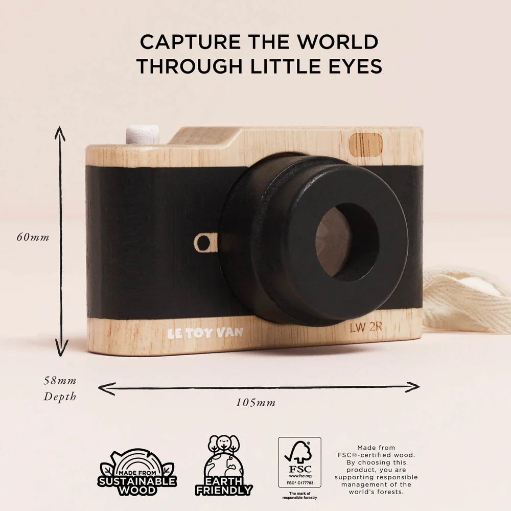 Wooden Retro Camera - by Le Toy Van
