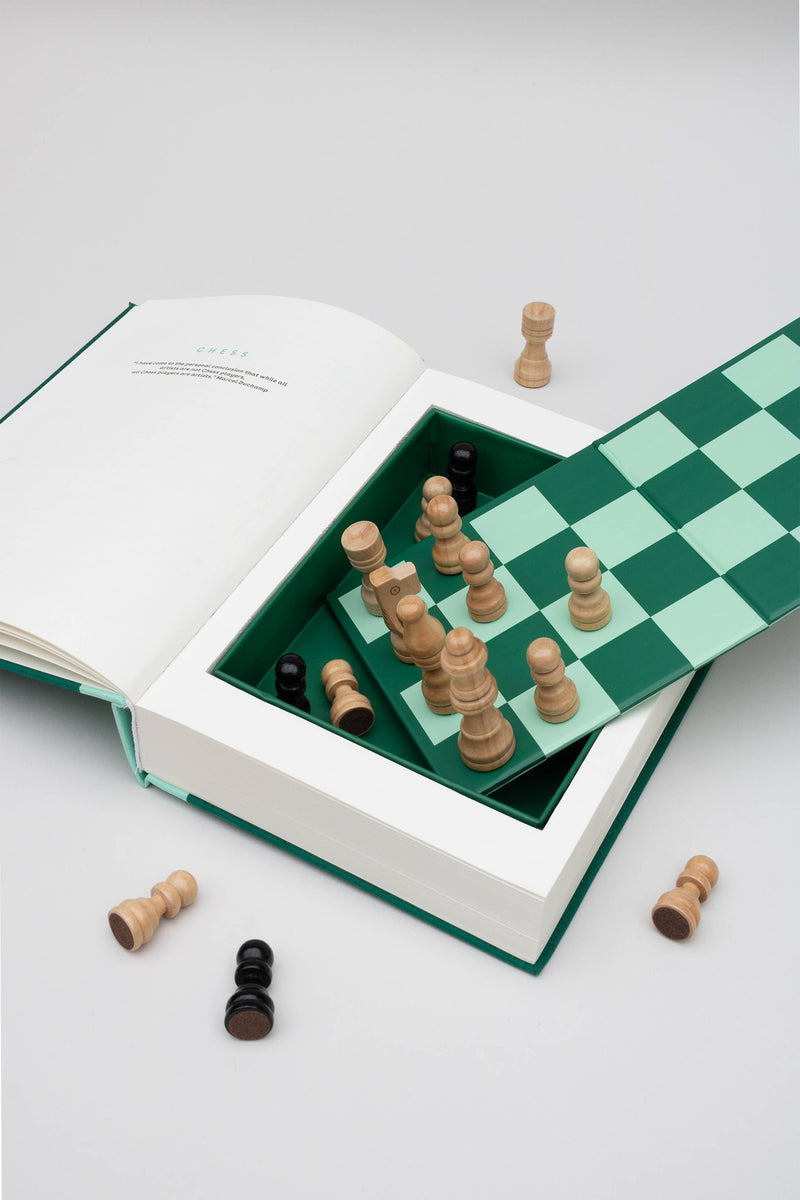 SUCK UK Coffee Table Book Games Chess
