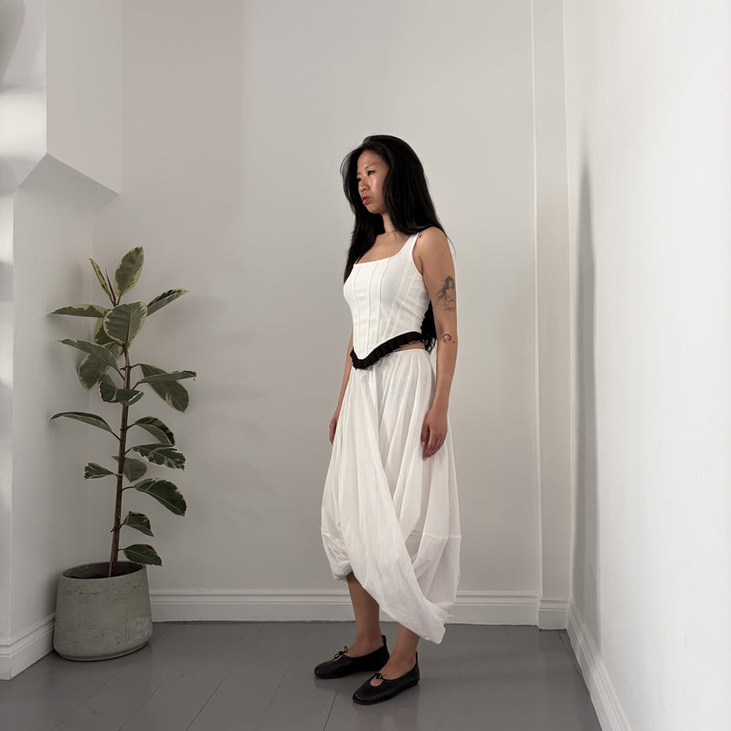 White Asymmetric Twisted Ballon Skirt