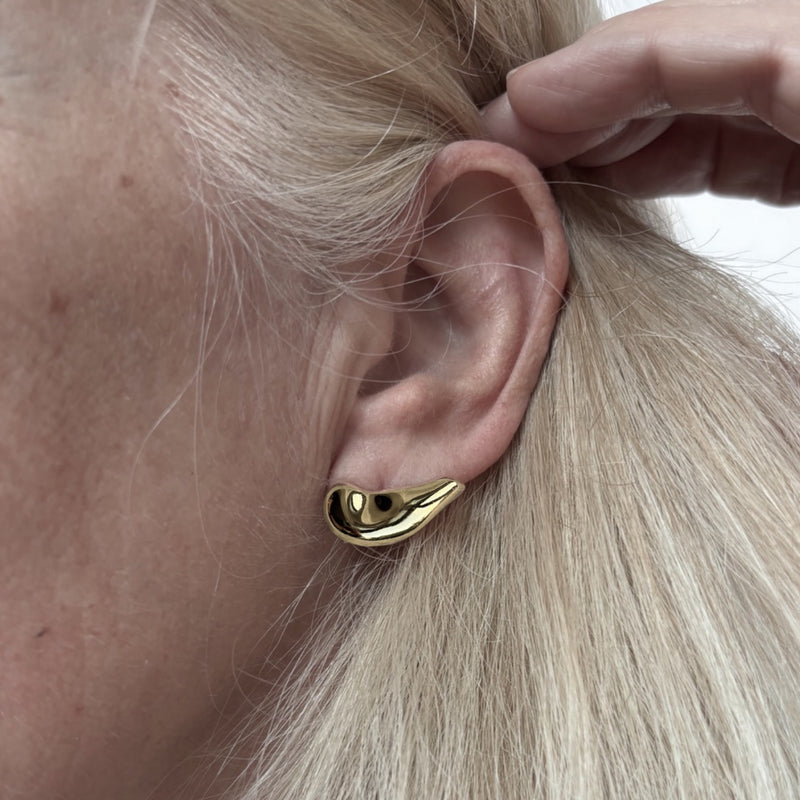 Gold Earlobe Cuffs Earrings
