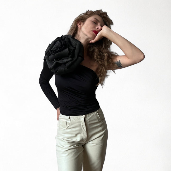 Black one sleeve top with black flower pin