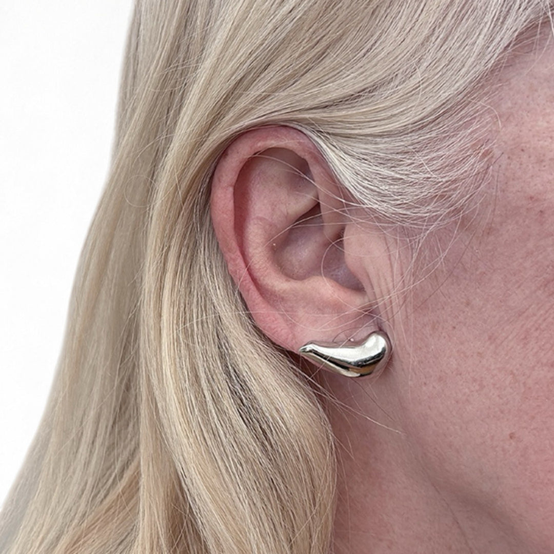 Silver earlobe cuff earrings