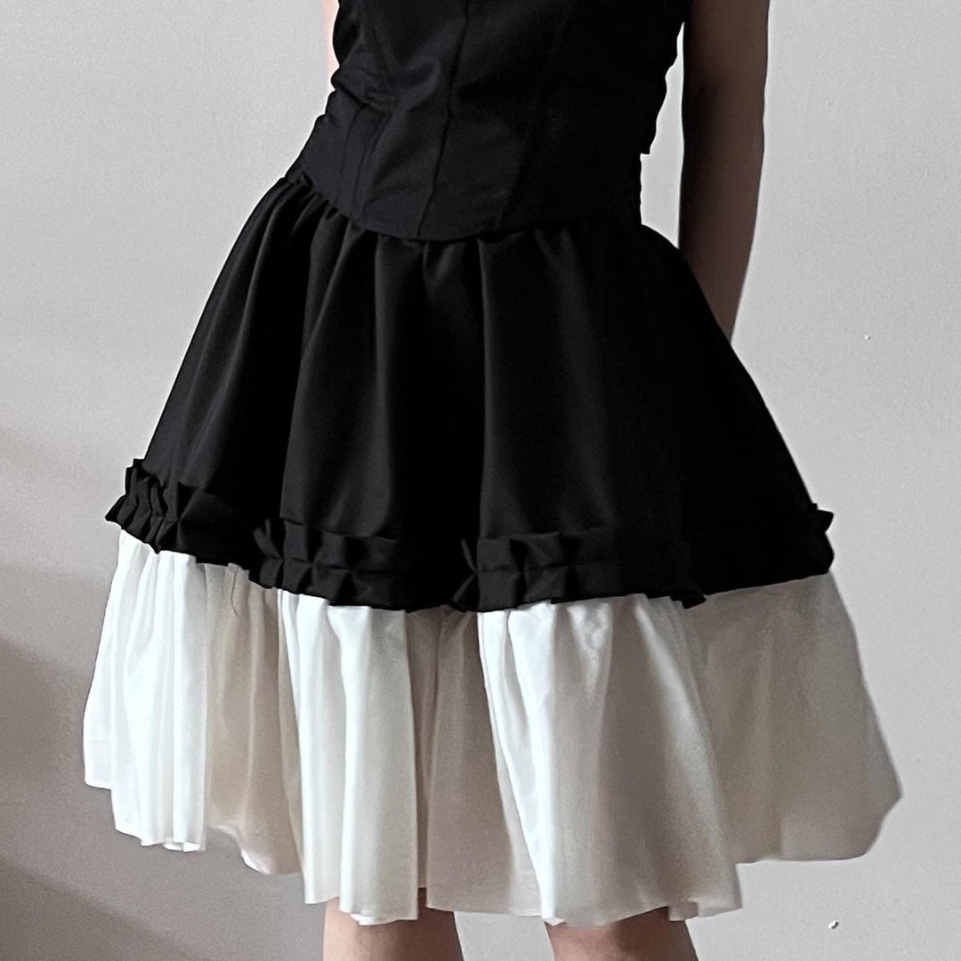 Black white cloché pleated skirt with ruffles