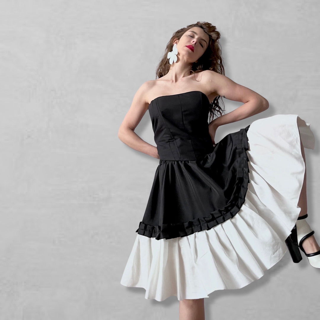 Black white cloché pleated skirt with ruffles